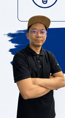 Nazmi, Digital Solutions Consultant